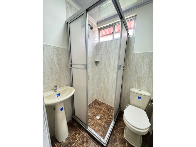 Casa de 7 alcobas en venta en Centro, Armenia, 140 m² · foto 8 de 17