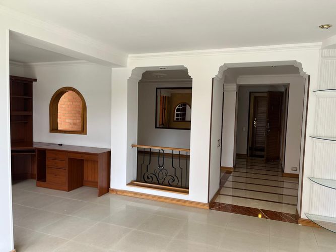 Apartamento de 3 alcobas en venta en Colina Campestre, Bogotá, 133 m² · foto 5 de 21