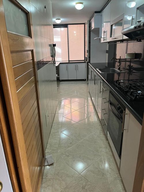 Apartamento de 3 alcobas en venta en Colina Campestre, Bogotá, 133 m² · foto 9 de 21