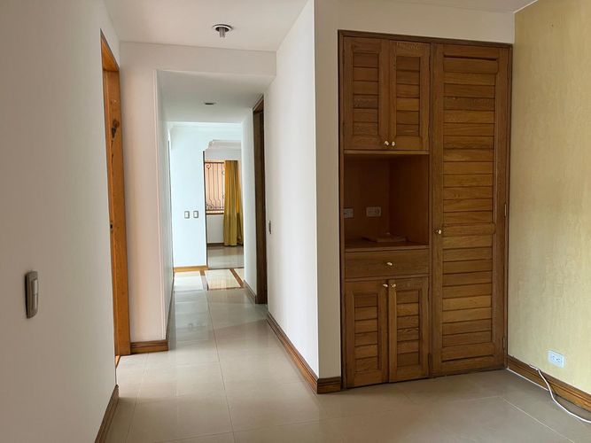 Apartamento de 3 alcobas en venta en Colina Campestre, Bogotá, 133 m² · foto 12 de 21