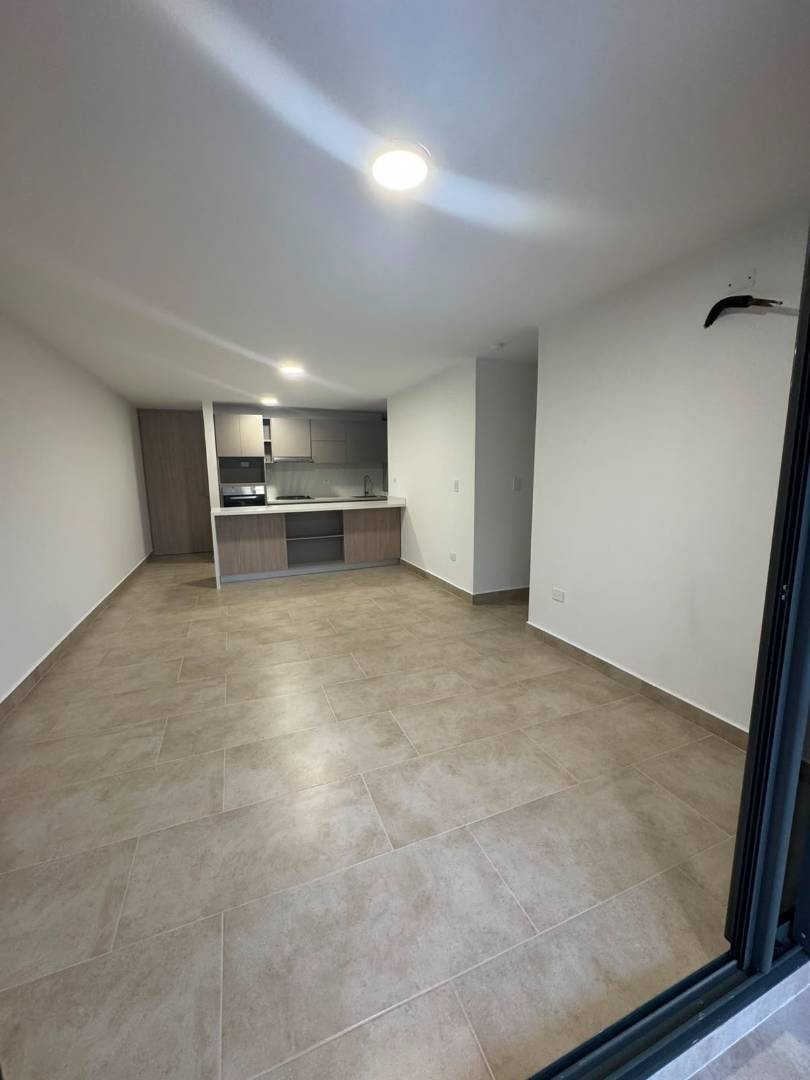 Apartamento en venta en Lagos Del Caujaral, Puerto Colombia · foto 4 de 24