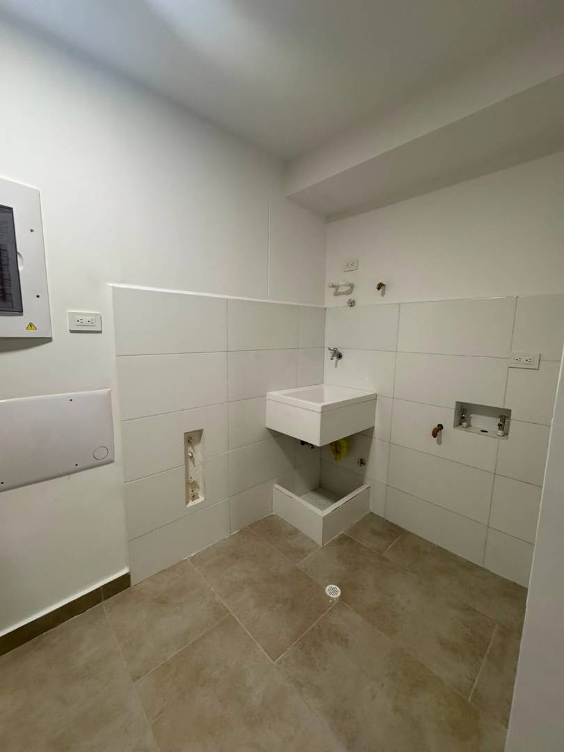 Apartamento en venta en Lagos Del Caujaral, Puerto Colombia · foto 5 de 24