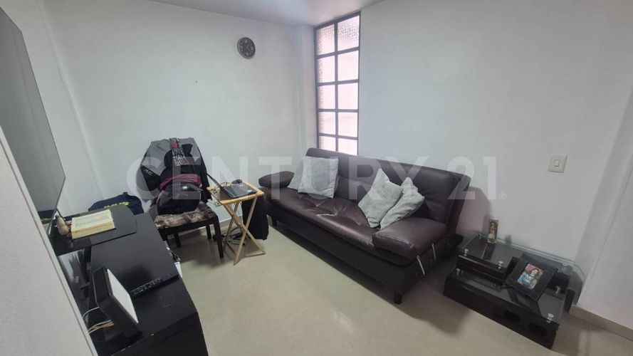 Apartamento en venta en Santa Rosita, Bogotá · foto 2 de 13