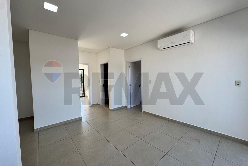 ALQUILER Departamento de 2 Habitaciones en Lambaré — foto 2