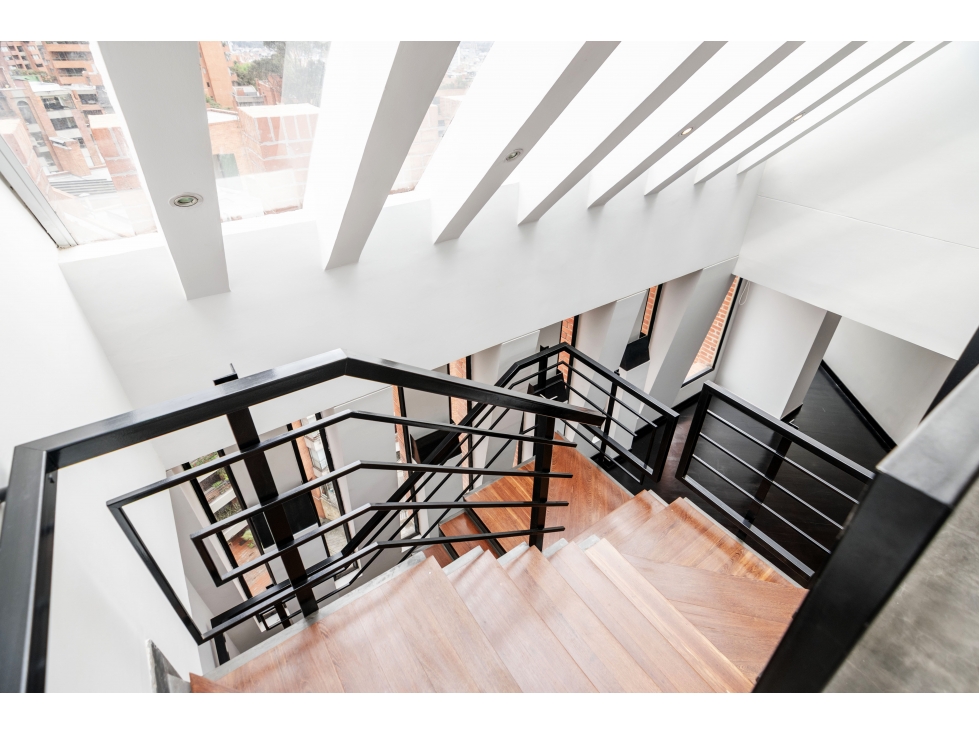 Apartamento en venta en Los Rosales, Bogotá · foto 10 de 24