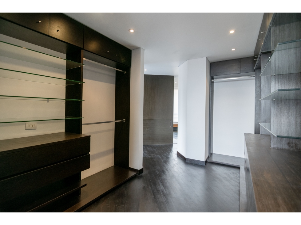 Apartamento en venta en Los Rosales, Bogotá · foto 19 de 24