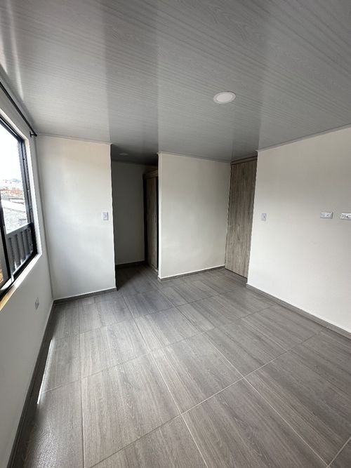Edificio en venta en Olaya Herrera, Pereira, 295 m² · foto 4 de 13