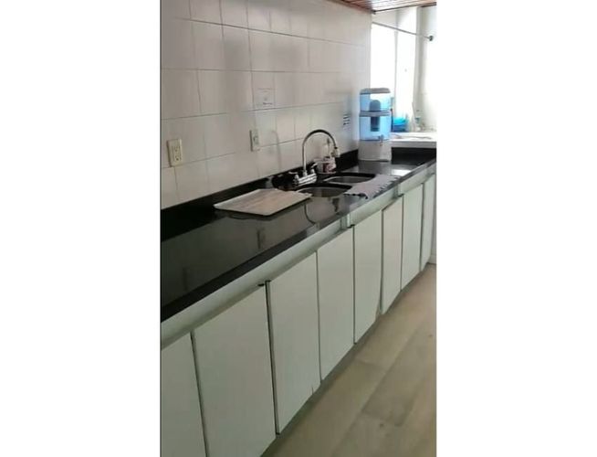 Apartamento de 3 alcobas en venta en Los Pinos, Bucaramanga, 154 m² · foto 10 de 19