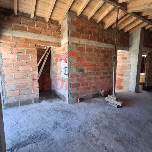 Apartamento de 3 alcobas en venta en El Carmen De Viboral, El Carmen de Viboral, 95 m² · foto 4 de 17