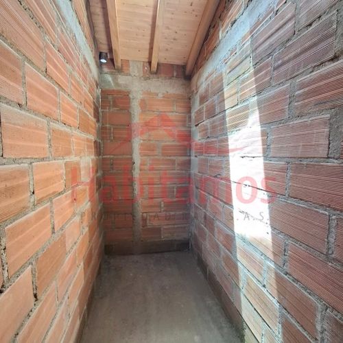 Apartamento de 3 alcobas en venta en El Carmen De Viboral, El Carmen de Viboral, 95 m² · foto 8 de 17