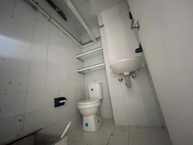 Local en arriendo en El Poblado, Medellín, 36 m² · foto 5 de 18