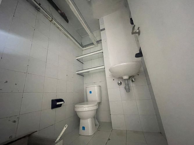 Local en arriendo en El Poblado, Medellín, 36 m² · foto 7 de 18