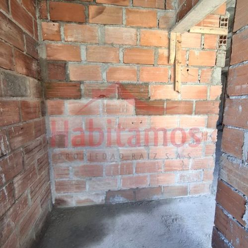 Apartamento de 3 alcobas en venta en El Carmen De Viboral, El Carmen de Viboral, 95 m² · foto 17 de 18