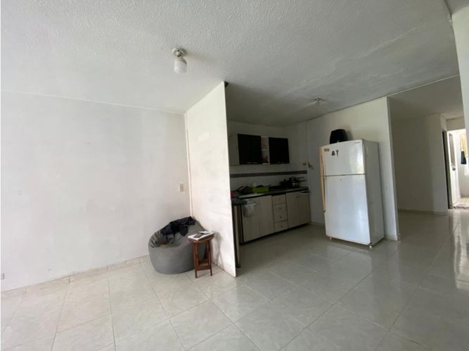 Apartamento de 3 alcobas en venta en Laureles, Medellín, 100 m² · foto 2 de 14