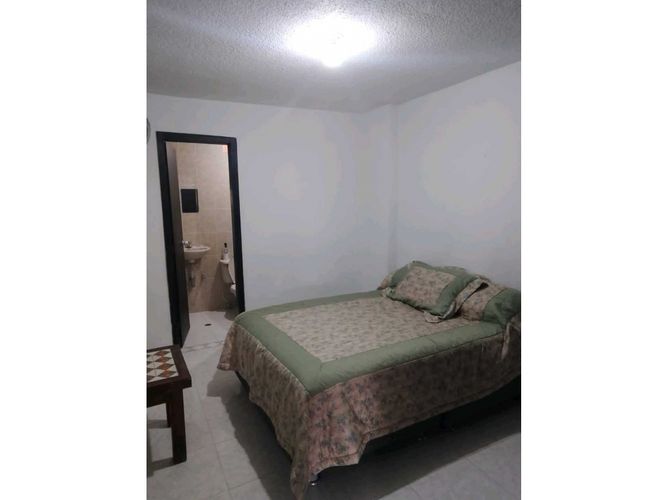 Apartamento de 3 alcobas en venta en Laureles, Medellín, 100 m² · foto 9 de 14