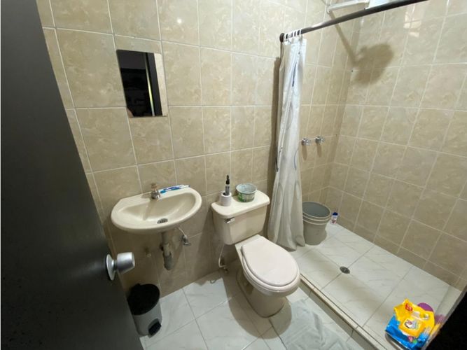 Apartamento de 3 alcobas en venta en Laureles, Medellín, 100 m² · foto 12 de 14