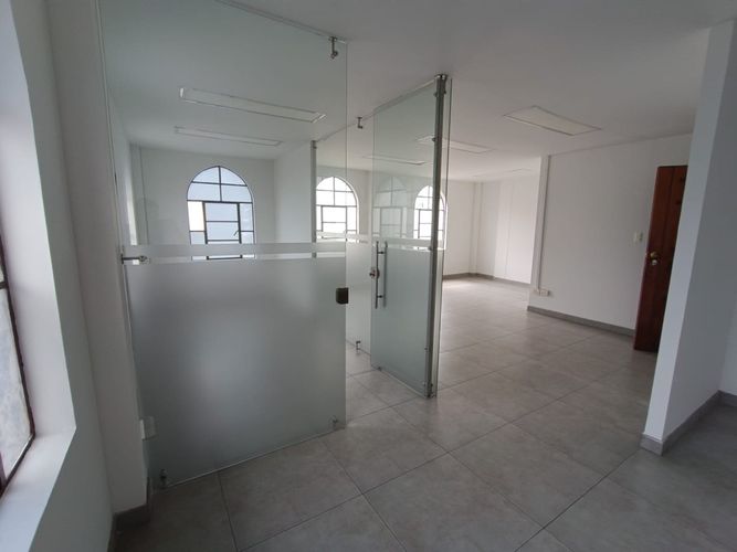 Oficina en arriendo en Versalles, Manizales, 43 m² · foto 7 de 8