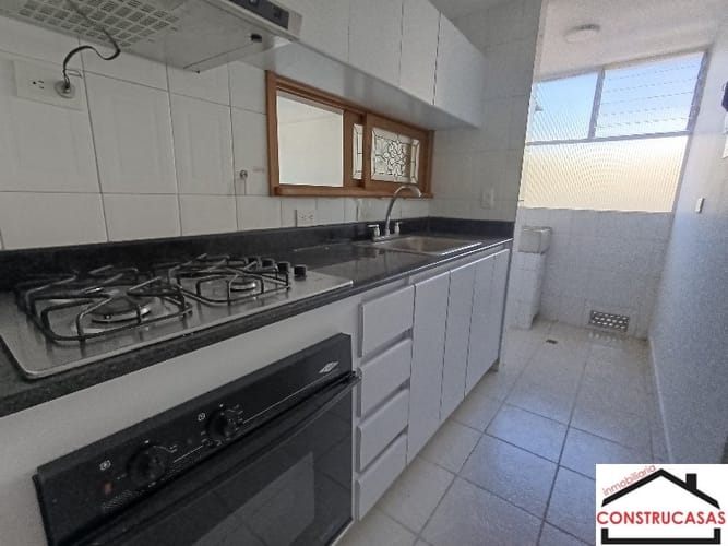 Apartamento de 2 alcobas en arriendo en Astorga, Medellín, 80 m² · foto 6 de 19