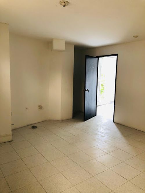 Local en venta en Berlin, Pereira, 150 m² · foto 3 de 8