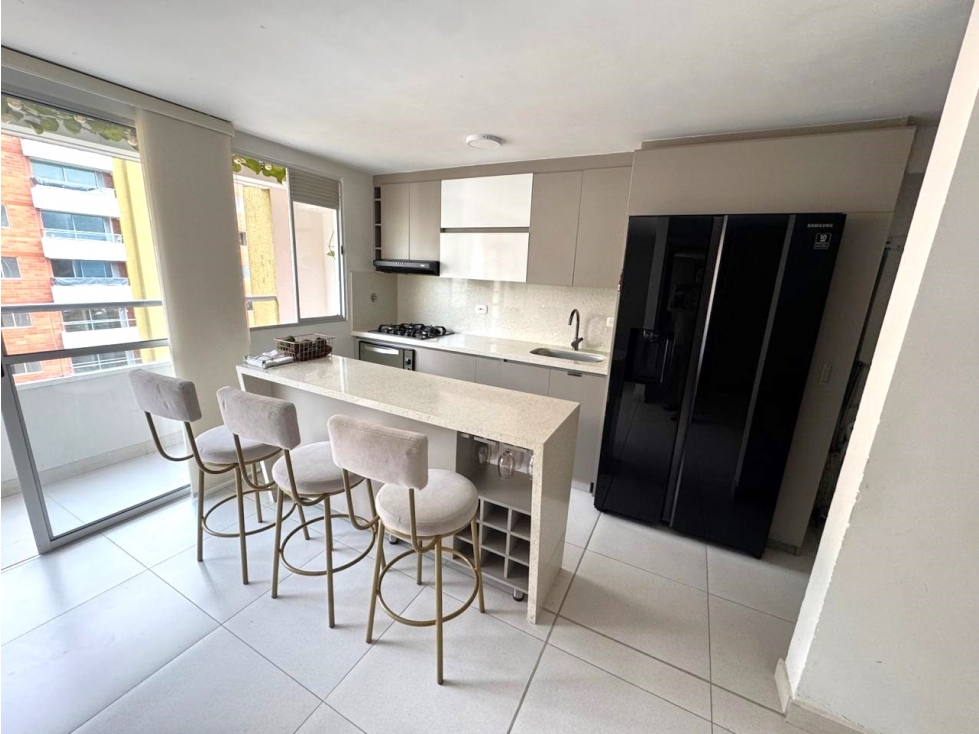 Apartamento en venta en La Mina, Envigado · foto 2 de 8