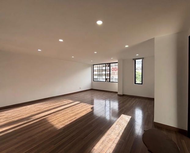 Apartamento en venta en Santa Barbara Central, Bogotá · foto 8 de 16