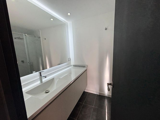 Apartamento en venta en Santa Barbara Central, Bogotá · foto 14 de 16