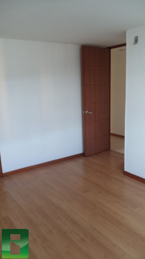 Apartamento en arriendo en El Esmeraldal, Envigado · foto 13 de 24