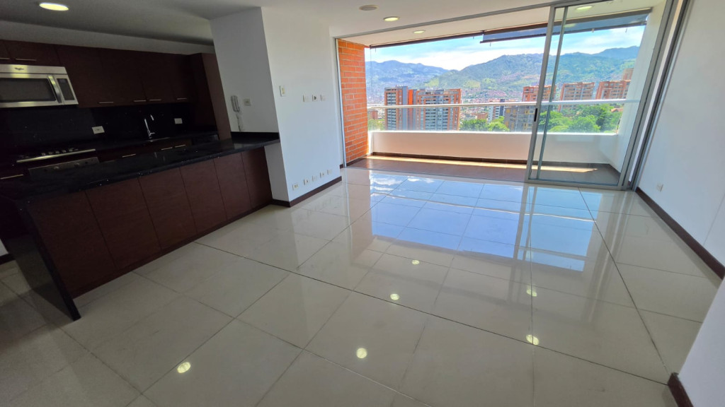 Apartamento en Arriendo en Cumbres, Envigado en Envigado, de Uribienes