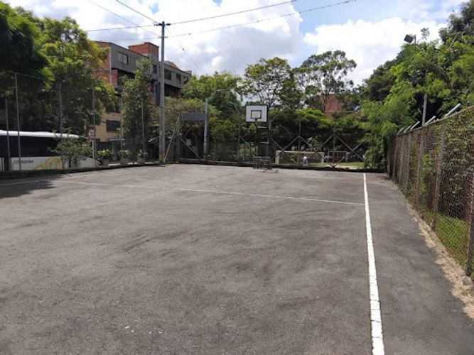 Apartamento de 4 alcobas en arriendo en Calasanz, Medellín, 104 m² · foto 22 de 22