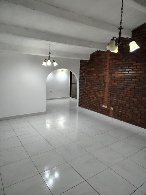 Casa en venta en Ciudad Jardin, Cúcuta · foto 5 de 18