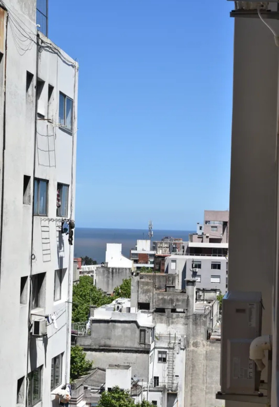 Exclusivo apartamento de 1 dormitorio en Plaza Cagancha: Elegancia y confort en el corazón de la ciudad. · Foto 9