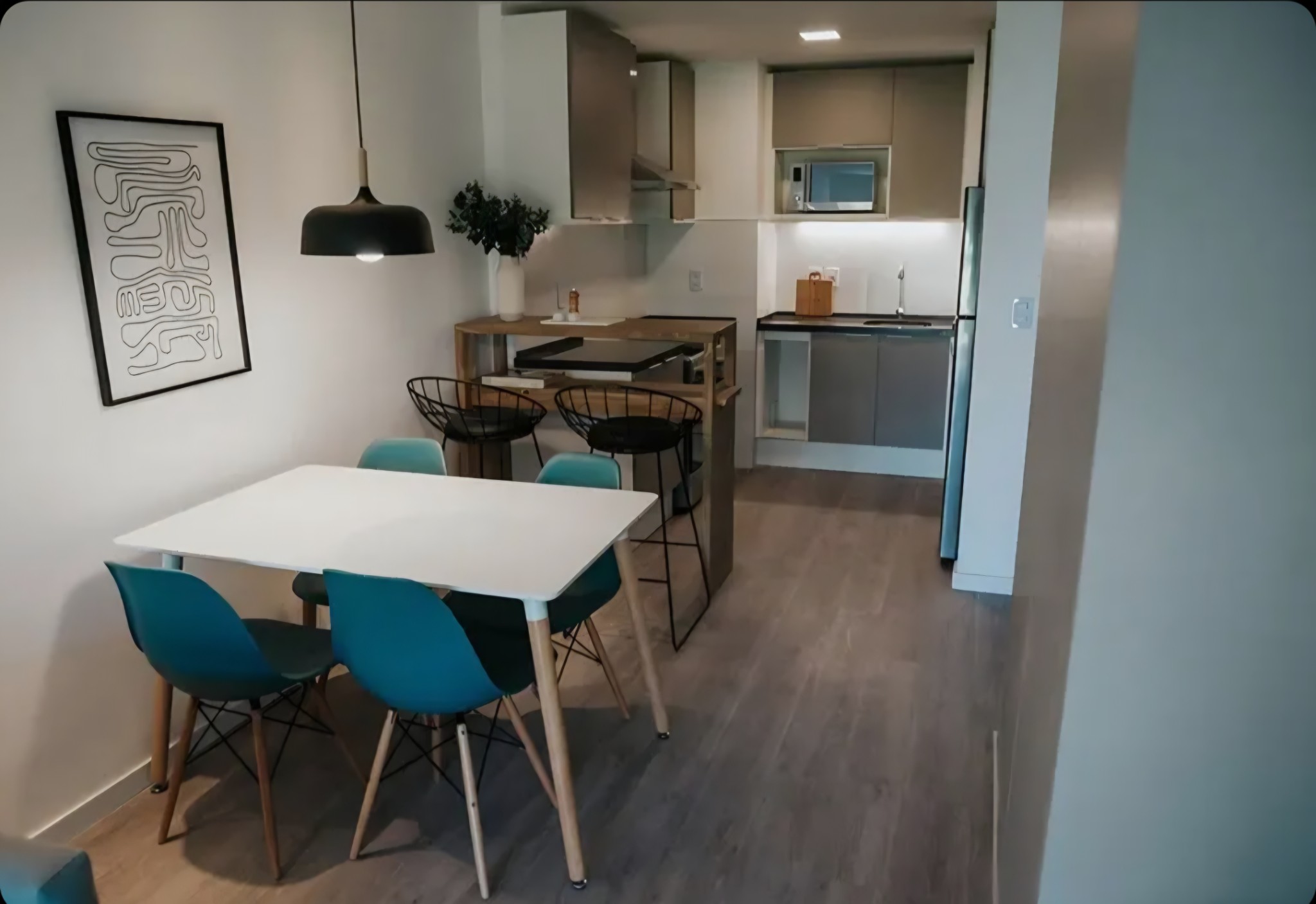 Exclusivo apartamento de 1 dormitorio en Plaza Cagancha: Elegancia y confort en el corazón de la ciudad. · Foto 1