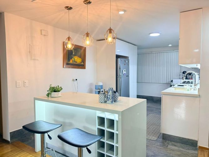 Apartamento de 3 alcobas en arriendo en El Poblado, Medellín, 170 m² · foto 9 de 20