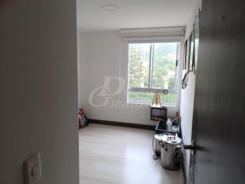 Apartamento en venta en El Salado, Envigado · foto 9 de 13