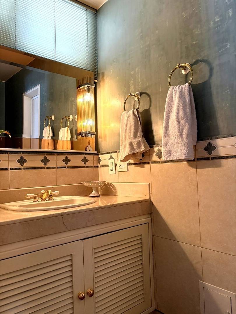 Apartamento en venta en Los Rosales, Bogotá · foto 10 de 12