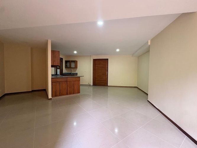 Apartamento de 3 alcobas en arriendo en Vegas De La Doctora, Sabaneta, 100 m² · foto 3 de 14