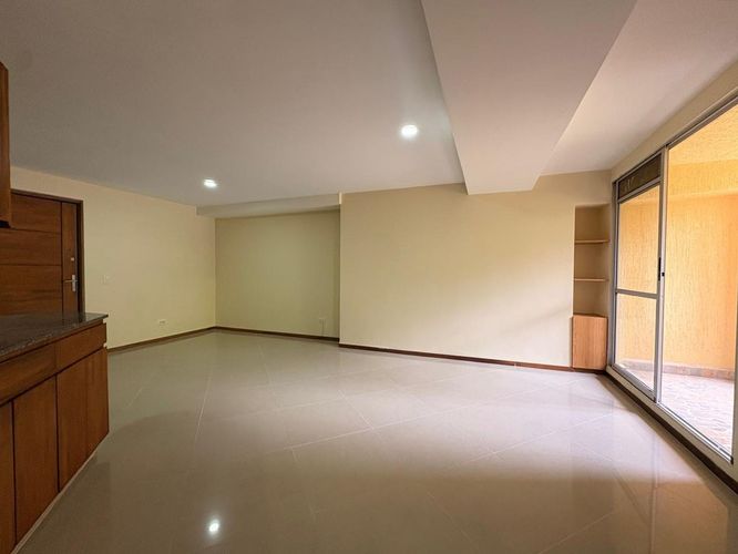 Apartamento de 3 alcobas en arriendo en Vegas De La Doctora, Sabaneta, 100 m² · foto 2 de 14