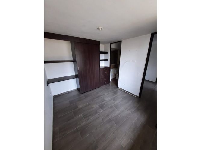 Apartamento de 3 alcobas en venta en Conjunto Residencial Prados Reserva De Madrid, Madrid, 60 m² · foto 7 de 18