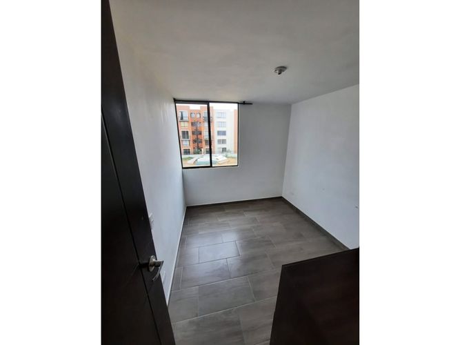 Apartamento de 3 alcobas en venta en Conjunto Residencial Prados Reserva De Madrid, Madrid, 60 m² · foto 10 de 18