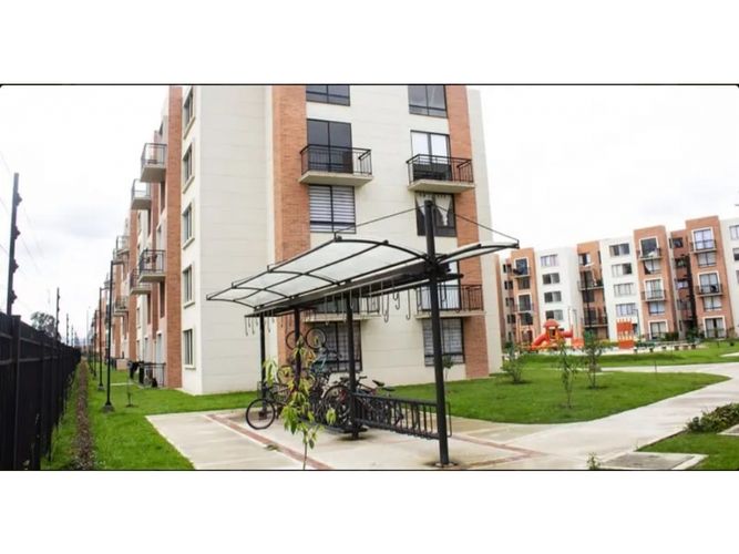 Apartamento de 3 alcobas en venta en Conjunto Residencial Prados Reserva De Madrid, Madrid, 60 m² · foto 14 de 18