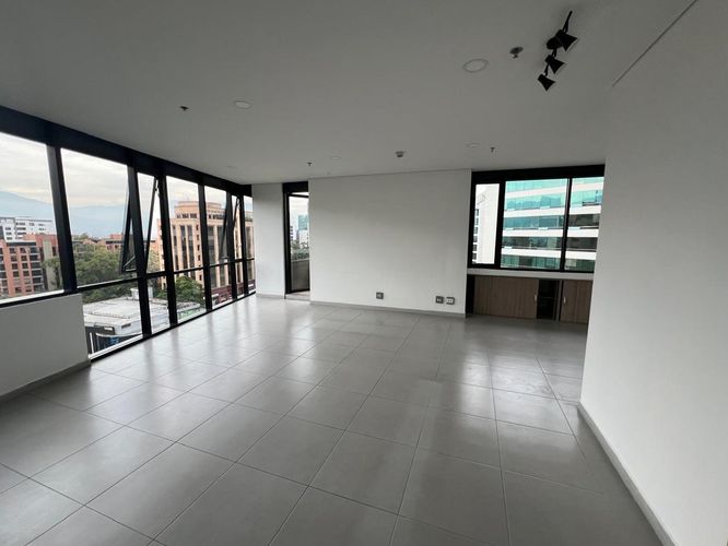 Oficina en arriendo en El Poblado, Medellín, 60 m² · foto 7 de 16