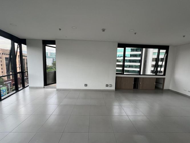 Oficina en arriendo en El Poblado, Medellín, 60 m² · foto 6 de 16