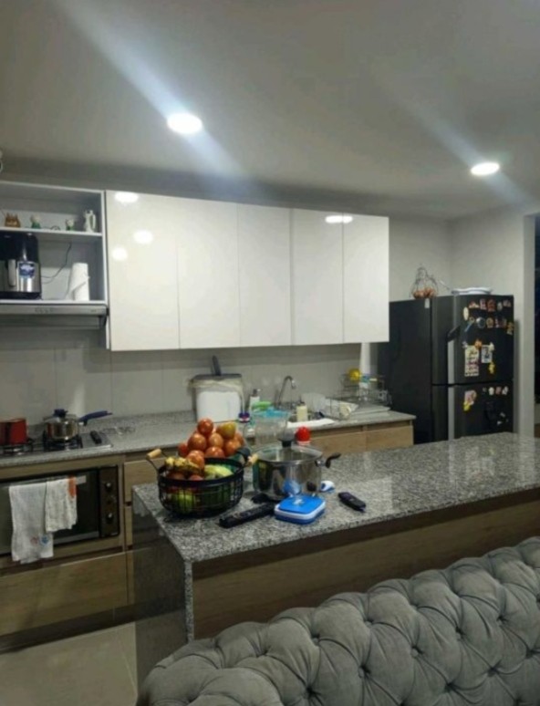 Apartamento en venta en Loma Del Barro, Envigado · foto 3 de 7