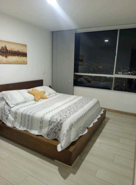 Apartamento en venta en Loma Del Barro, Envigado · foto 5 de 7