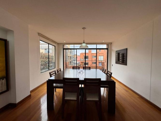 Apartamento de 6 alcobas en venta en San Patricio, Bogotá, 510 m² · foto 5 de 24