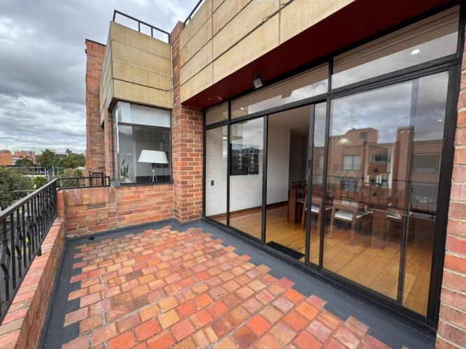 Apartamento de 6 alcobas en venta en San Patricio, Bogotá, 510 m² · foto 10 de 24