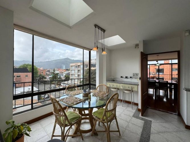 Apartamento de 6 alcobas en venta en San Patricio, Bogotá, 510 m² · foto 14 de 24