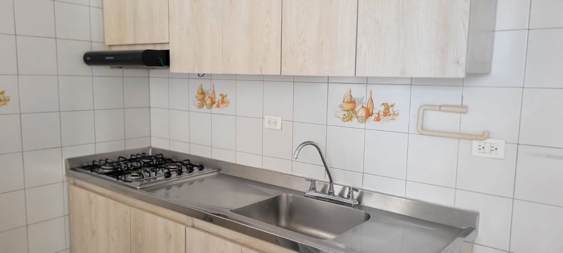 Apartamento de 3 alcobas en venta en Marsella, Bogotá, 85 m² · foto 4 de 22