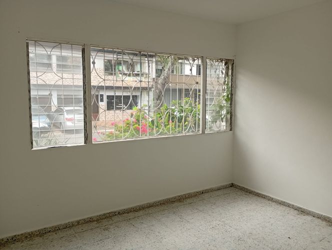 Oficina en arriendo en Belén, Medellín, 180 m² · foto 3 de 12