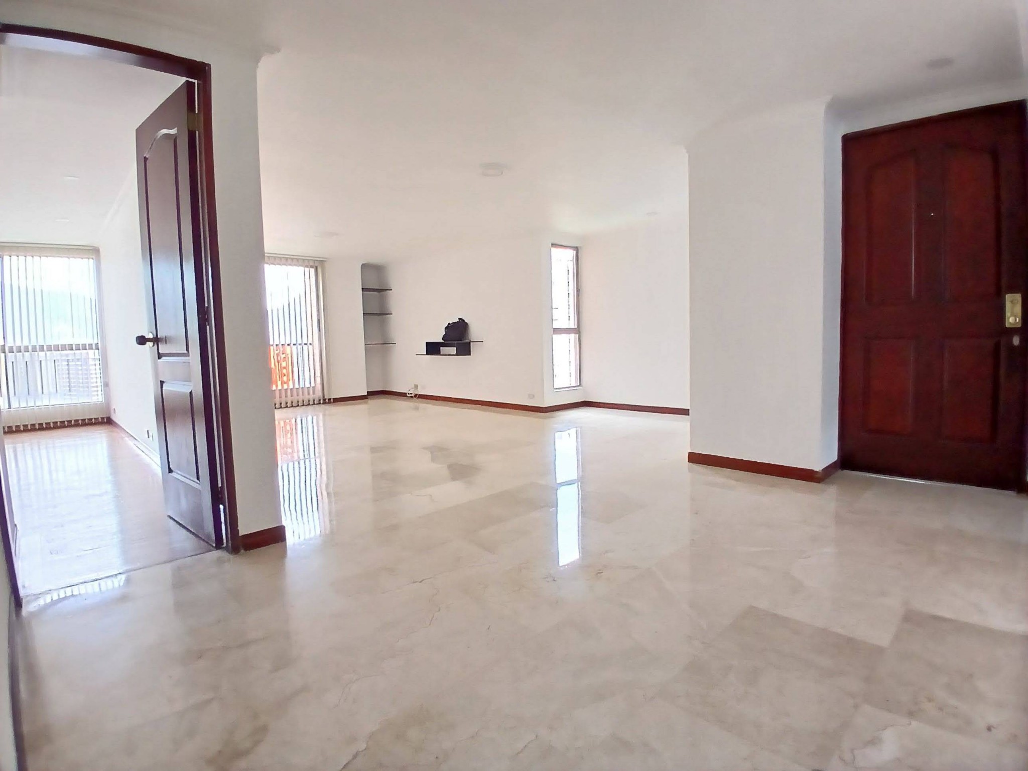 Apartamento en venta en Castropol, Medellín 4